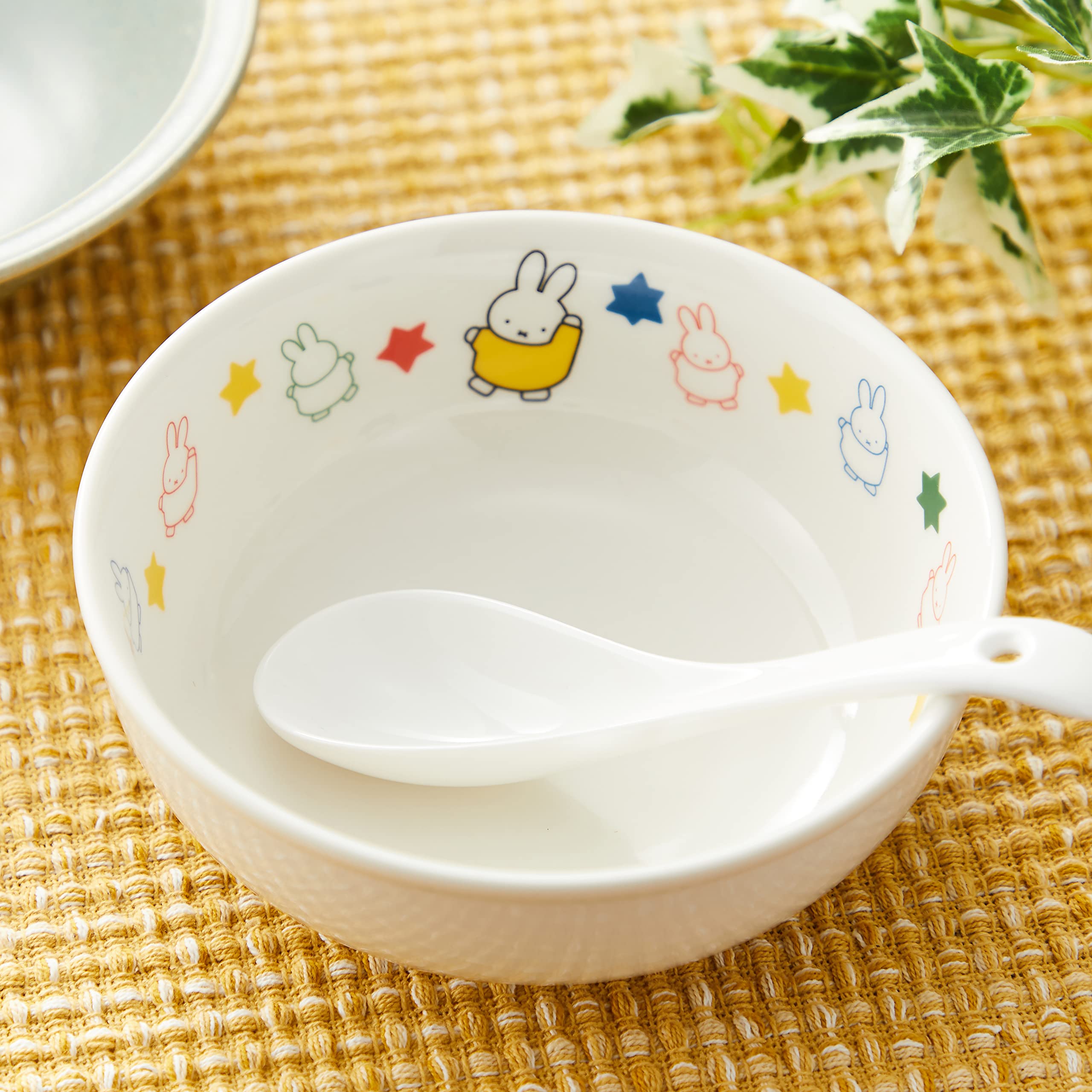 Amazon.com: 金正陶器(Kaneshotouki) Dick Bruna 063311 Miffy Ramen